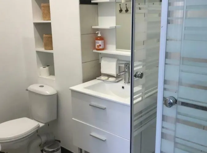 La Villersoise - Grand 4 Personnes Апартаменты *